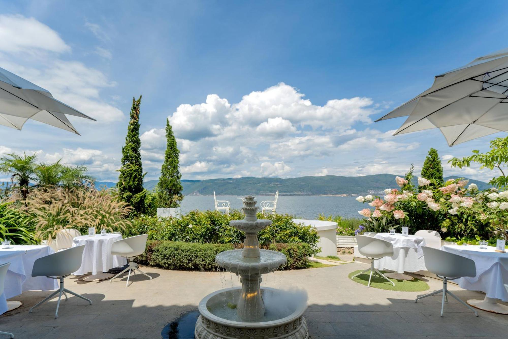 Dali Nest Secret Garden Lake View Inn Екстериор снимка