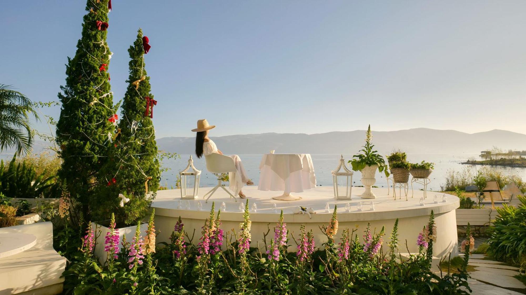 Dali Nest Secret Garden Lake View Inn Екстериор снимка