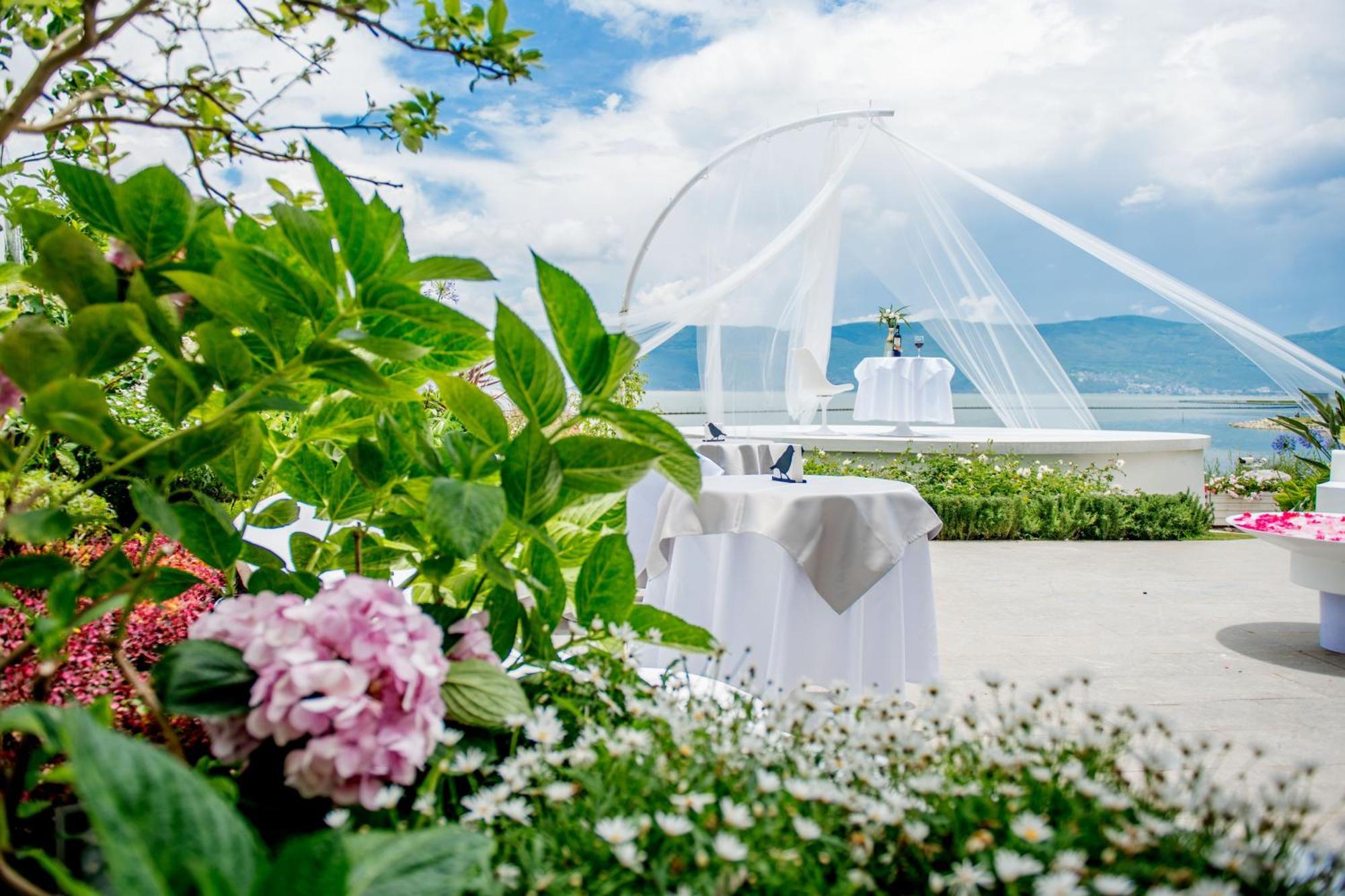 Dali Nest Secret Garden Lake View Inn Екстериор снимка